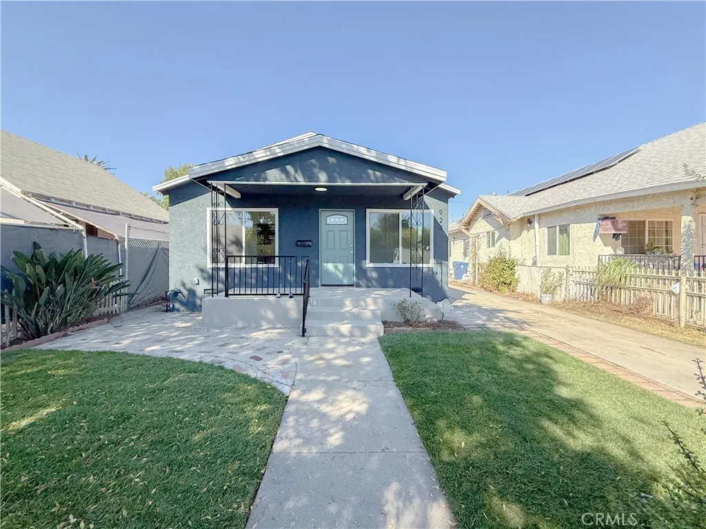 923 E 98th Street, Los Angeles, California 90002 home-pic-0