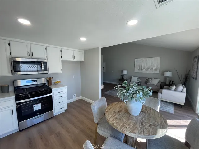 44689 La Paz Road, Temecula, California 92592