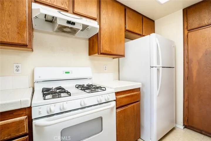 2559 Plaza Del Amo 101, Torrance, California 90503