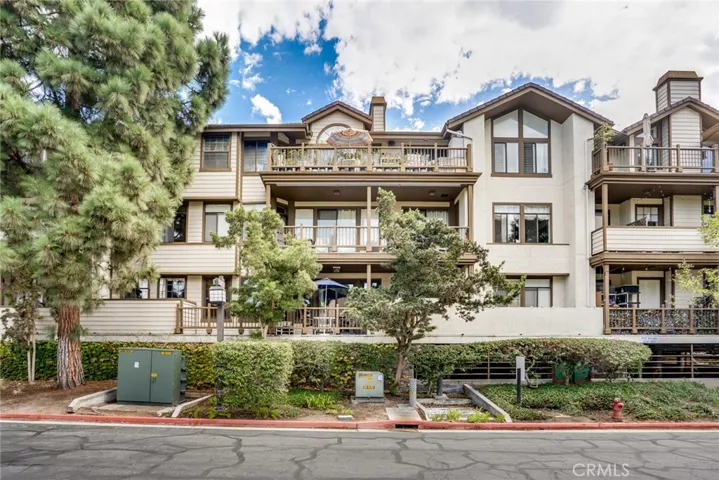 2559 Plaza Del Amo 101, Torrance, California 90503