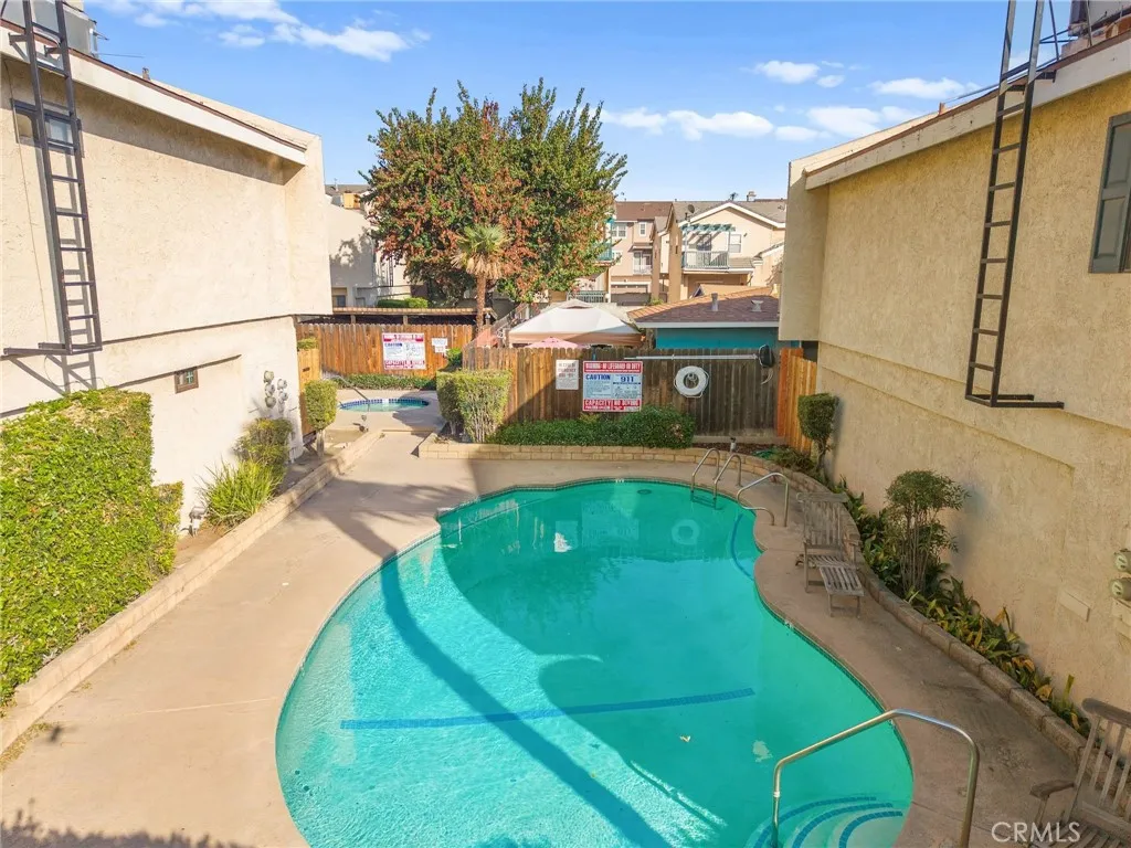 333 W Duarte, Monrovia, California 91016 home-pic-32