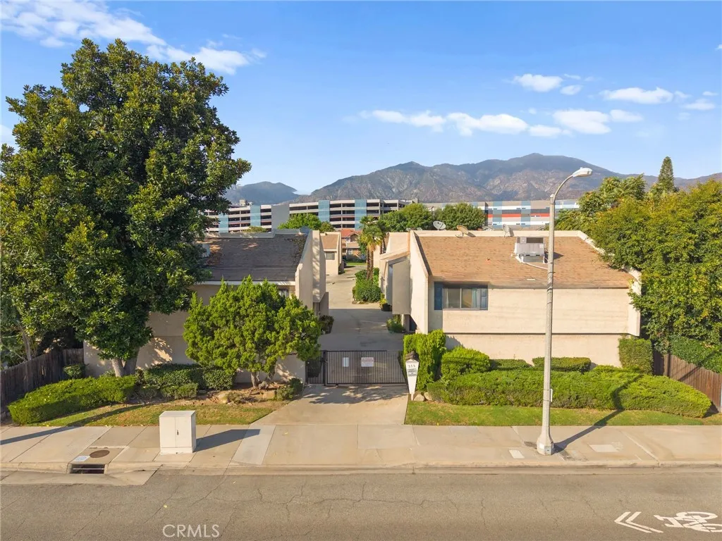 333 W Duarte, Monrovia, California 91016 home-pic-30