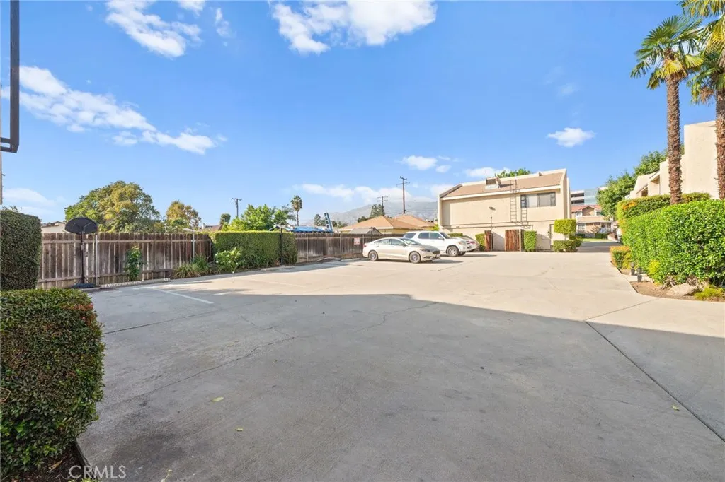 333 W Duarte, Monrovia, California 91016 home-pic-33