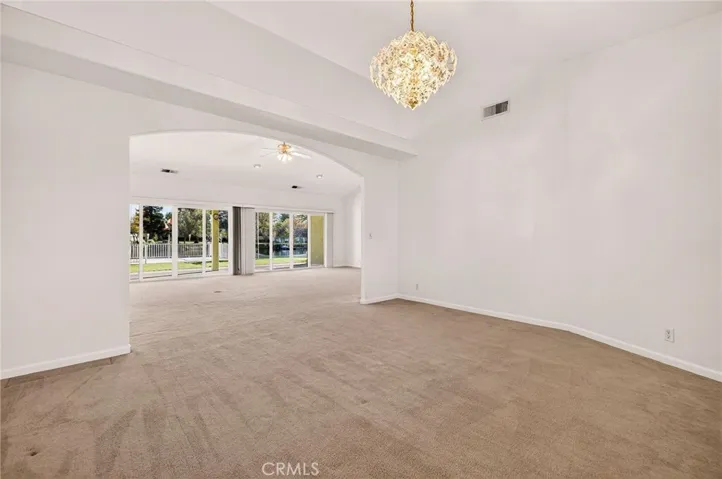 39 Edgewater Ct, Chico, California 95928