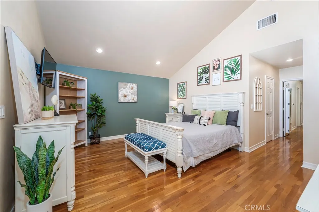3814 Stevely, Long Beach, California 90808 home-pic-23