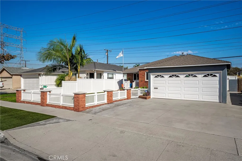 3814 Stevely, Long Beach, California 90808 home-pic-5