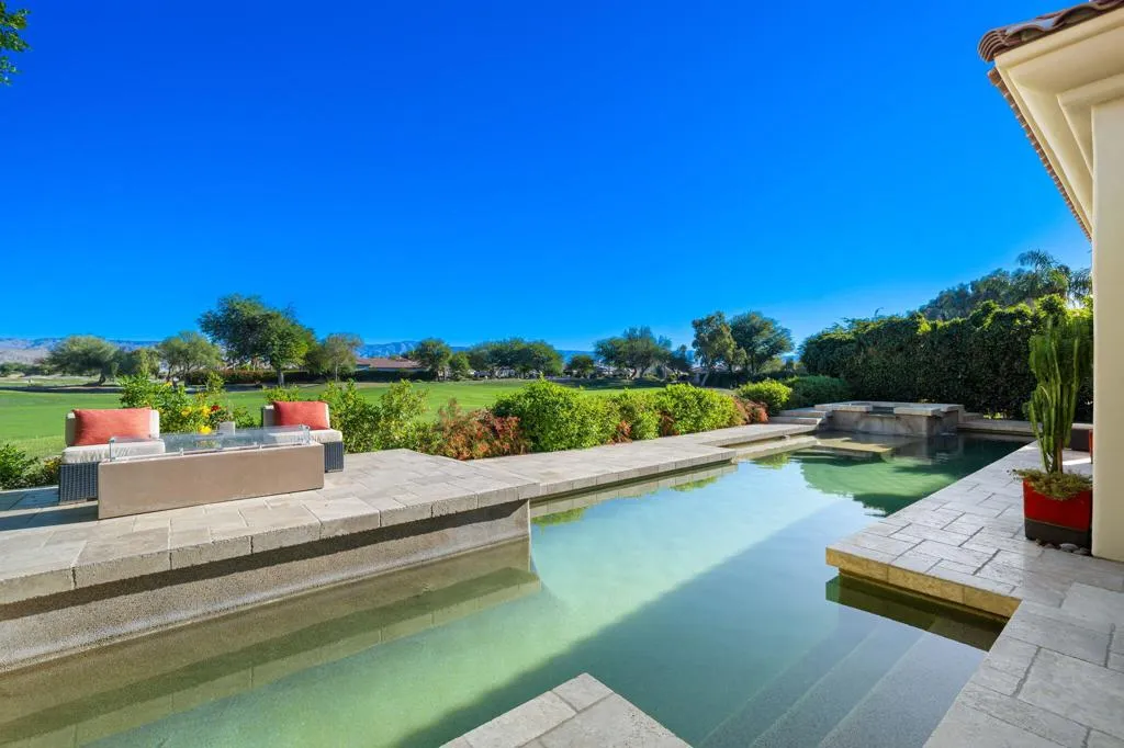 235 Loch Lomond Road, Rancho Mirage, California 92270 home-pic-2