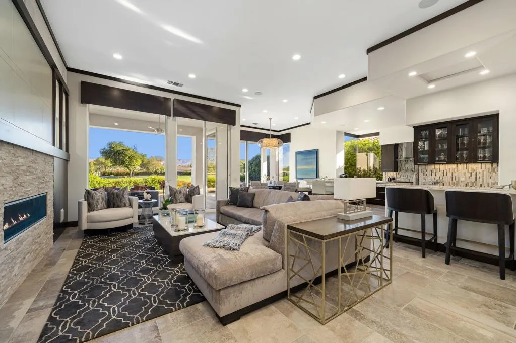 235 Loch Lomond Road, Rancho Mirage, California 92270 home-pic-1