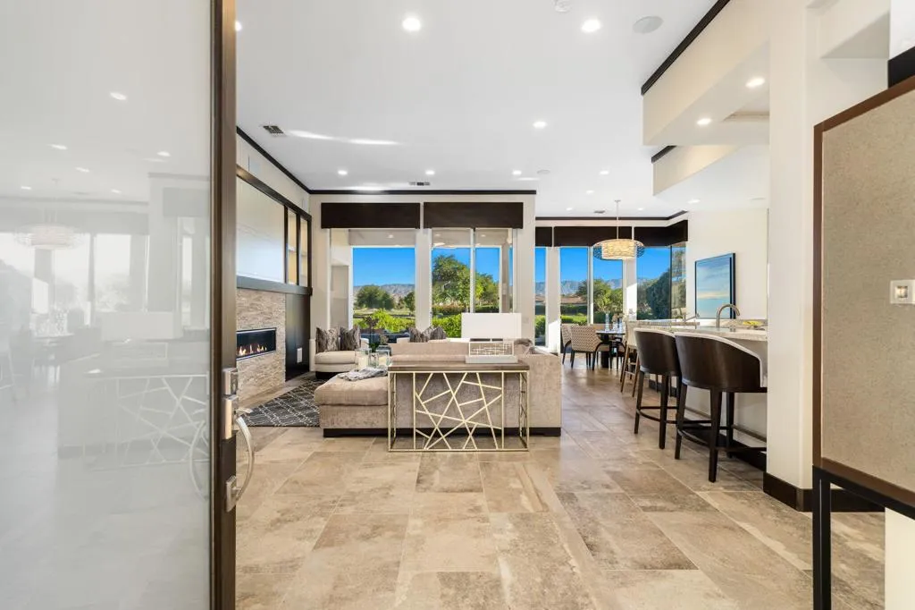 235 Loch Lomond Road, Rancho Mirage, California 92270 home-pic-8