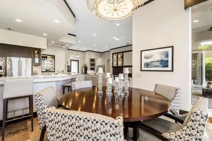 30-web-or-mls-JBLoch235_OPMG_1025_033