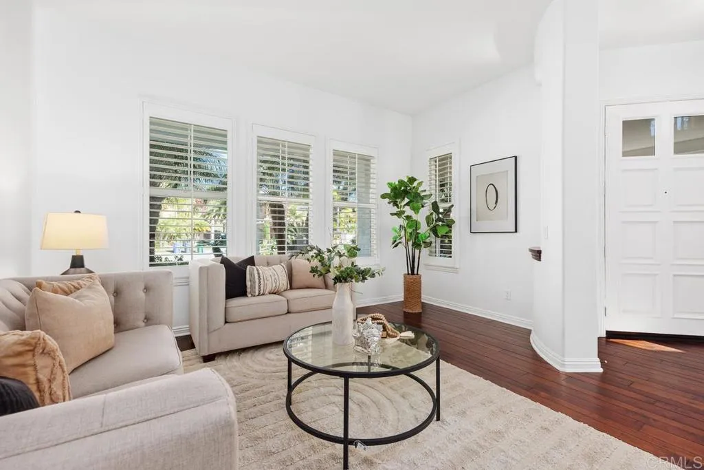 6777 Lonicera, Carlsbad, California 92011 home-pic-10