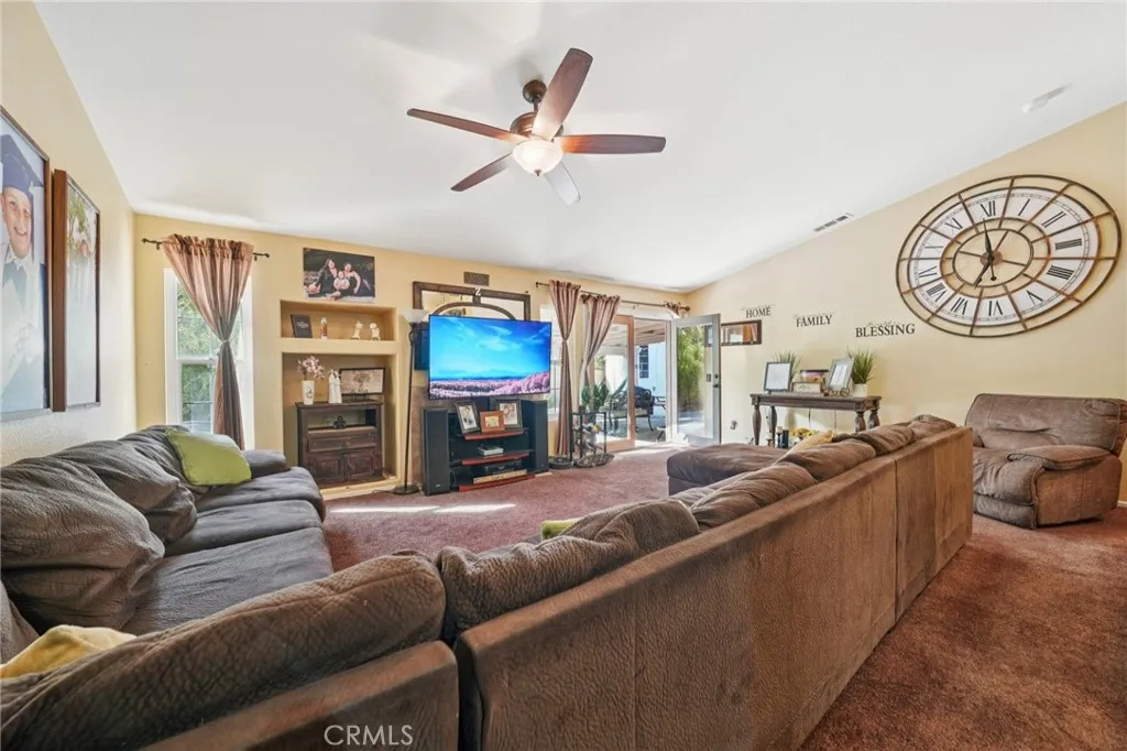 36918 Blanc Court, Winchester, California 92596 home-pic-3