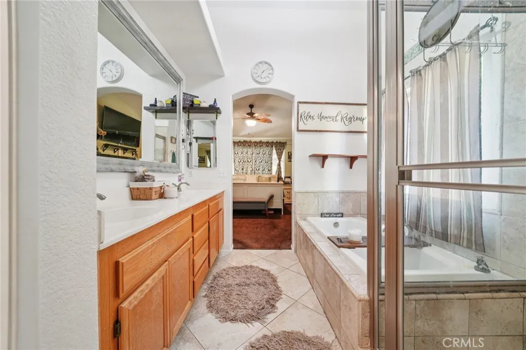 36918 Blanc Court, Winchester, California 92596 home-pic-13