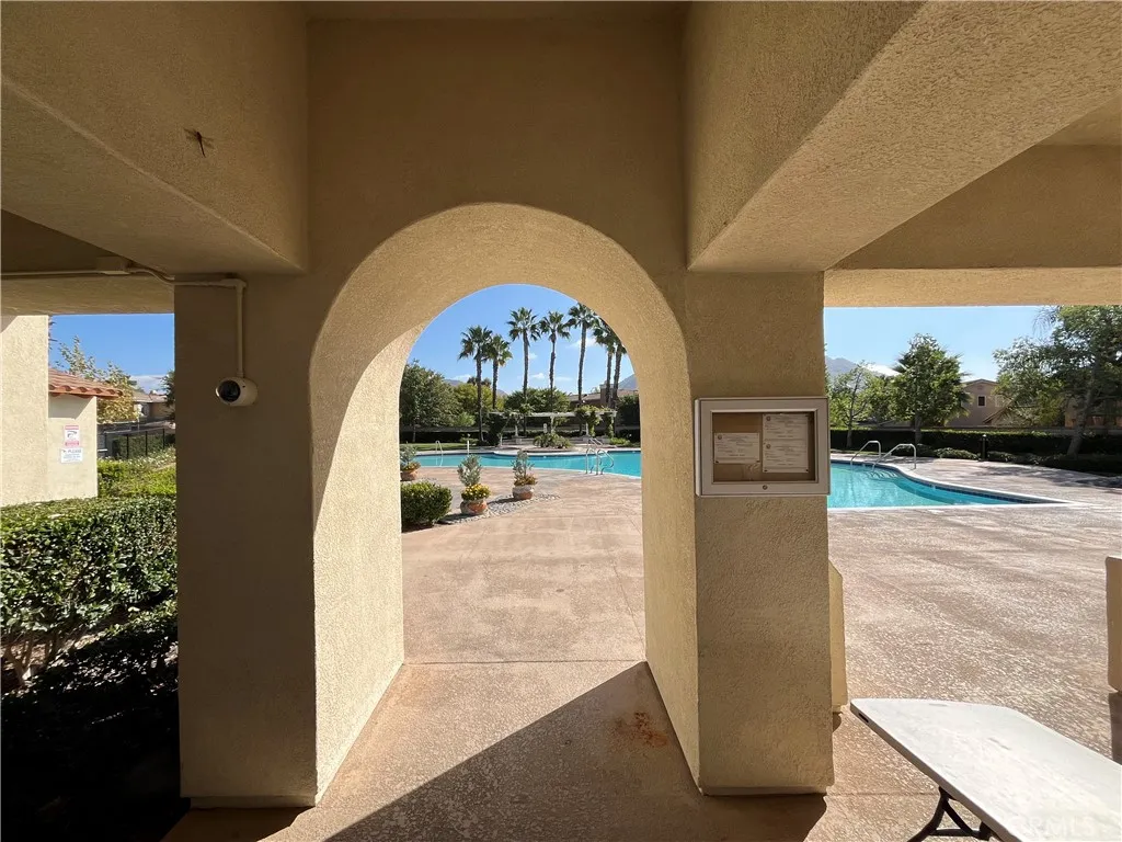 1483 Albillo Loop, Perris, California 92571 home-pic-34