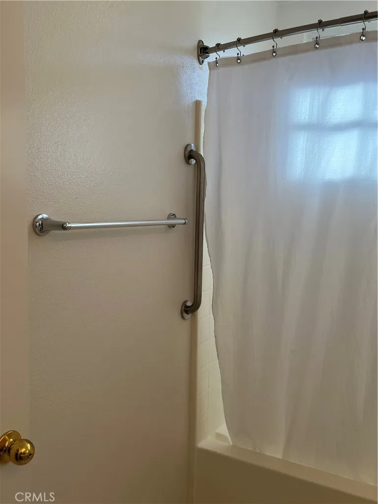 1483 Albillo Loop, Perris, California 92571 home-pic-24