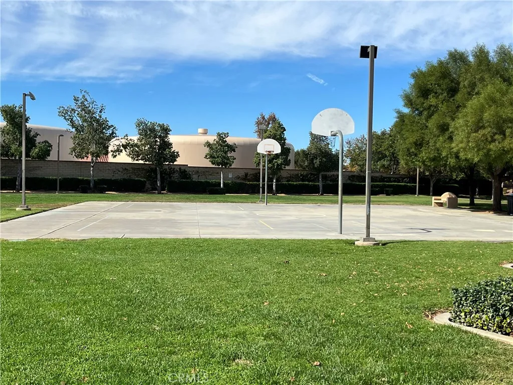 1483 Albillo Loop, Perris, California 92571 home-pic-42
