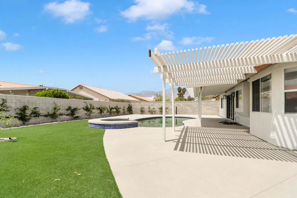 69835 Bluegrass Way, Cathedral City, California 92234 home-pic-43