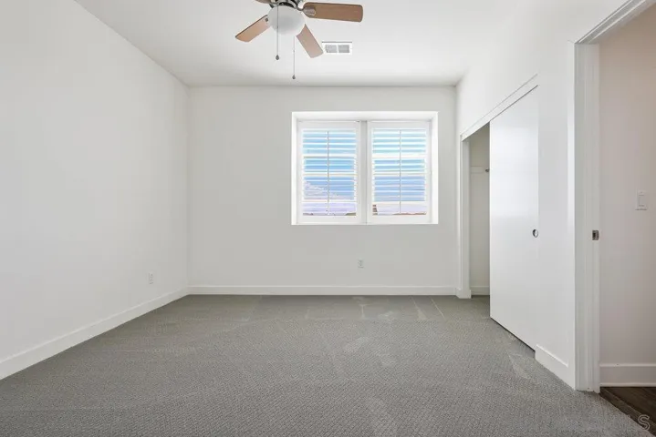 8894 Trailridge Ave, Santee, California 92071