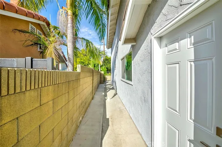 16109 Mesa Robles Drive, Hacienda Heights, California 91745