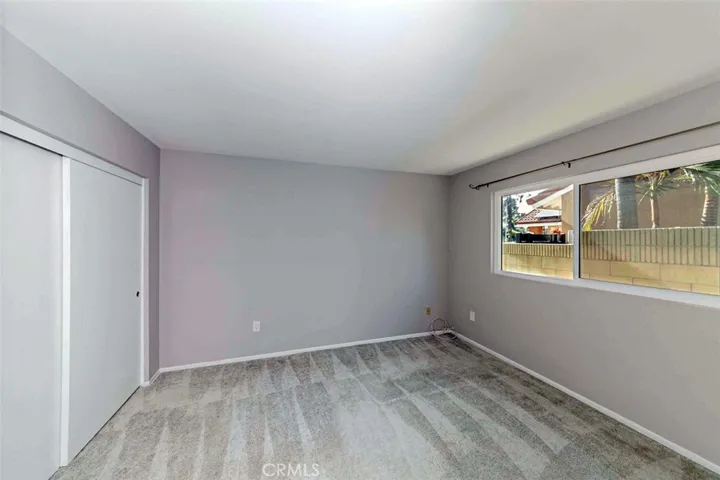 Downstairs bedroom.