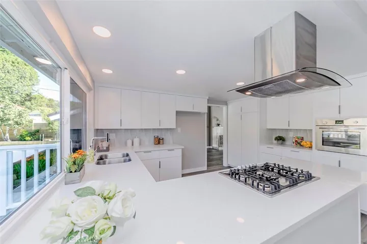 16109 Mesa Robles Drive, Hacienda Heights, California 91745