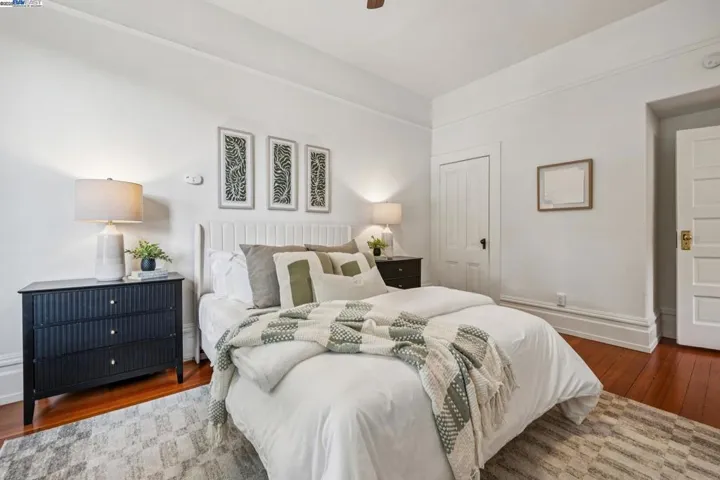 2151 Alameda Avenue, Alameda, California 94501