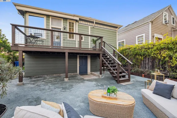2151 Alameda Avenue, Alameda, California 94501