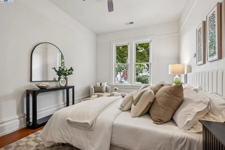 2151 Alameda Avenue, Alameda, California 94501