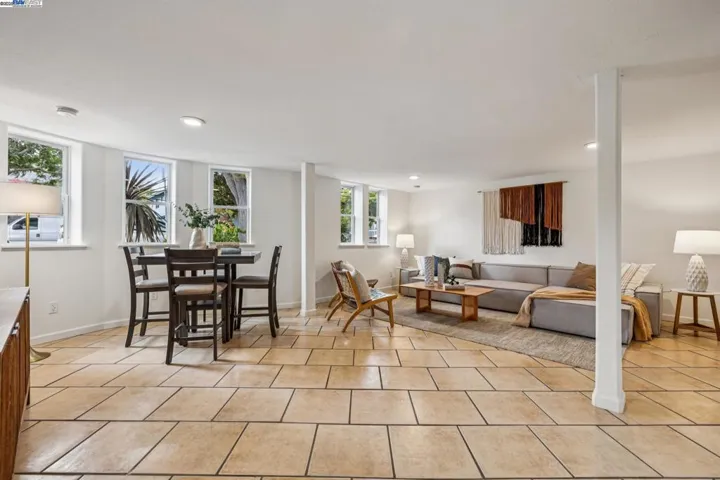 2151 Alameda Avenue, Alameda, California 94501
