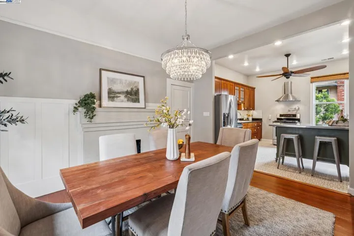 2151 Alameda Avenue, Alameda, California 94501