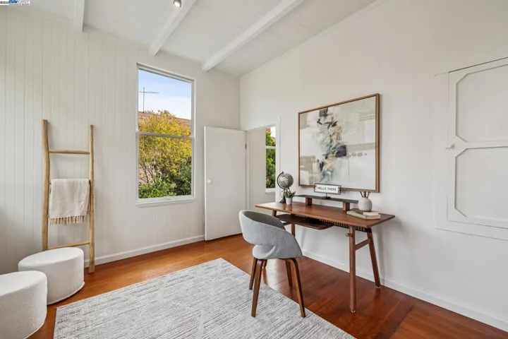 2151 Alameda Avenue, Alameda, California 94501
