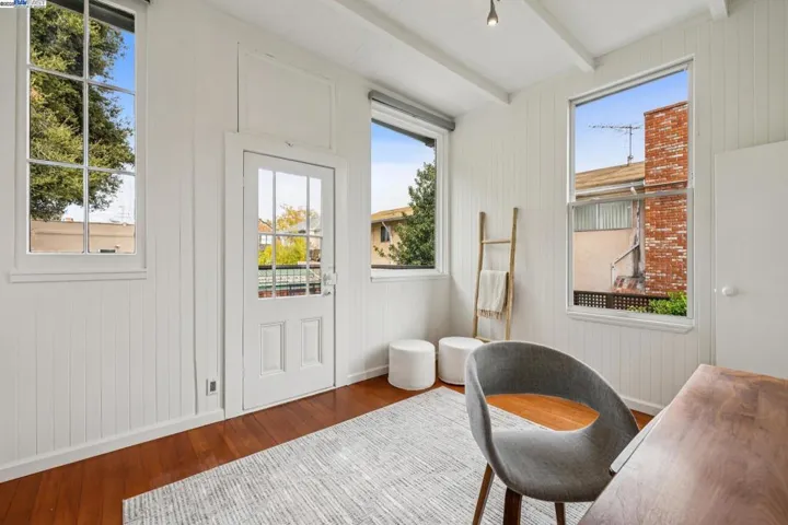 2151 Alameda Avenue, Alameda, California 94501
