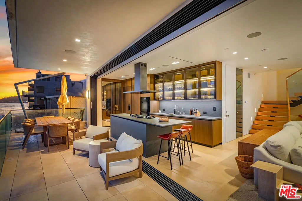 18954 Pacific Coast Highway, Malibu, California 90265 home-pic-60