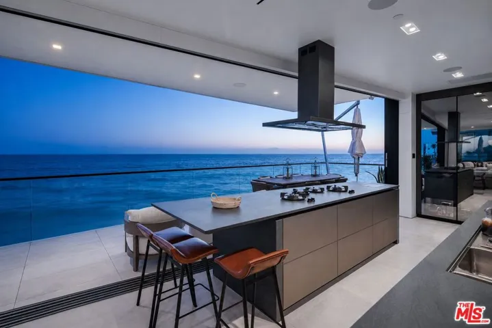 18954 Pacific Coast Highway, Malibu, California 90265