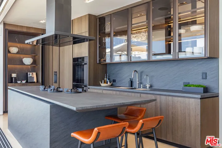 18954 Pacific Coast Highway, Malibu, California 90265