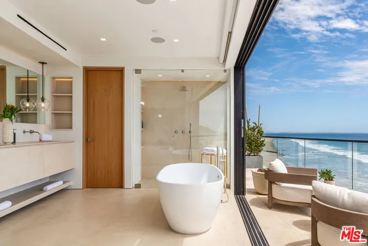 18954 Pacific Coast Highway, Malibu, California 90265