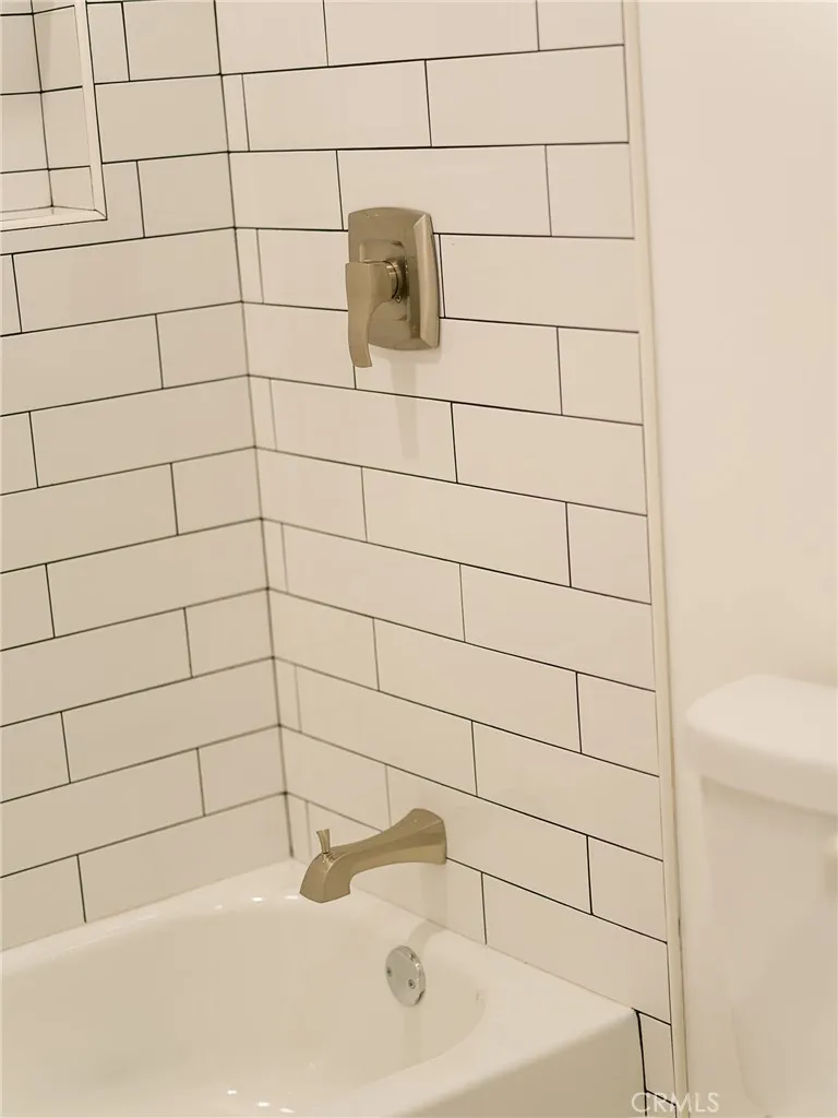 3453 Estrada, Los Angeles, California 90023 home-pic-33