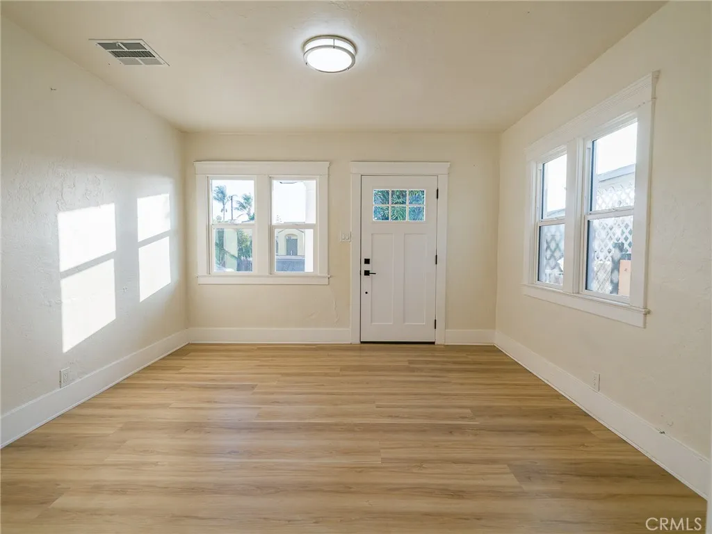 3453 Estrada, Los Angeles, California 90023 home-pic-13
