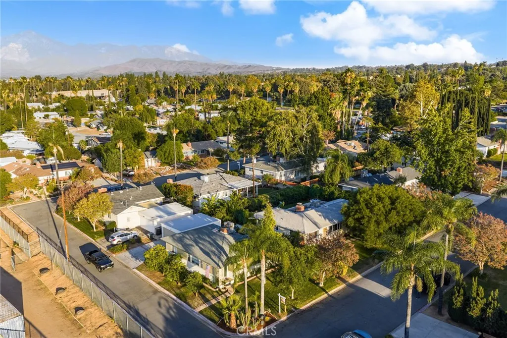 501 Lemon Street, Redlands, California 92374 home-pic-26