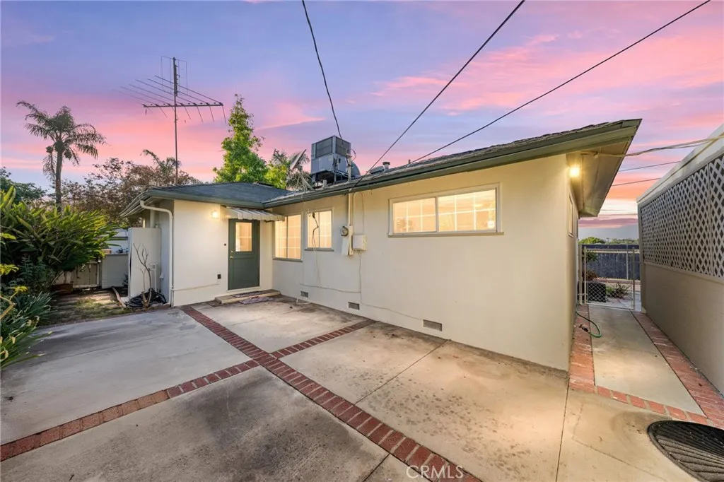 501 Lemon Street, Redlands, California 92374 home-pic-22