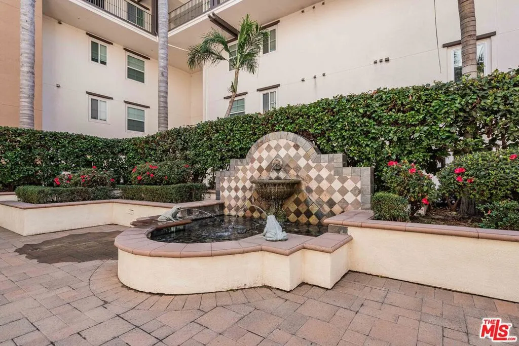 13031 Villosa Place 102, Playa Vista, California 90094 home-pic-34