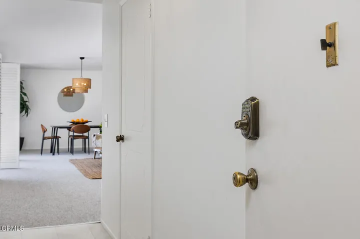 972 E California Blvd #201 004-mls