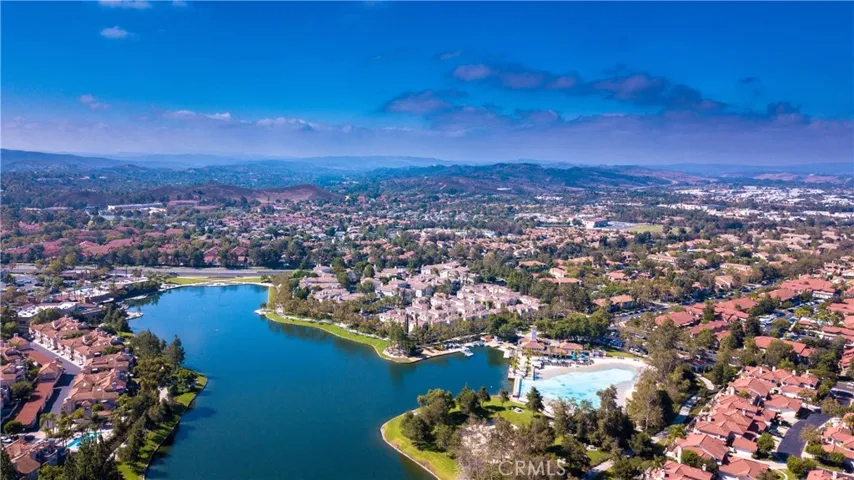 27 Via Lavendera, Rancho Santa Margarita, California 92688
