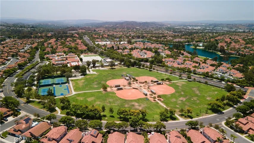 27 Via Lavendera, Rancho Santa Margarita, California 92688