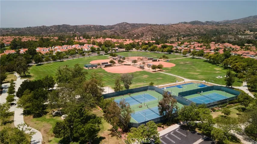 27 Via Lavendera, Rancho Santa Margarita, California 92688