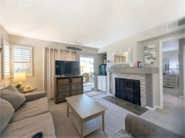 27 Via Lavendera, Rancho Santa Margarita, California 92688