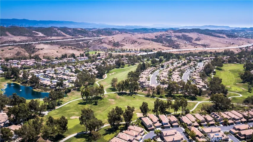 27 Via Lavendera, Rancho Santa Margarita, California 92688