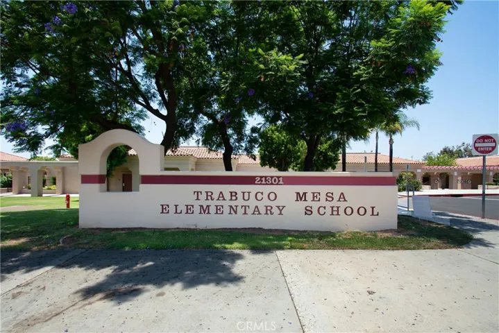 27 Via Lavendera, Rancho Santa Margarita, California 92688
