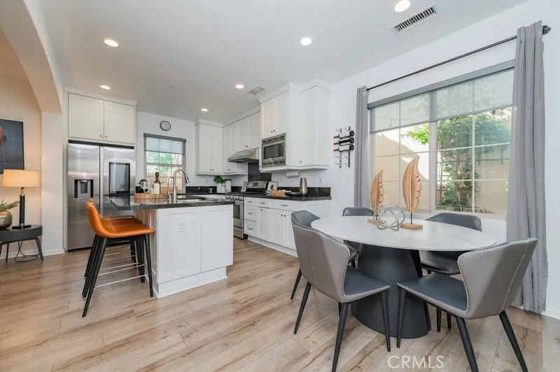 246 Firefly, Irvine, California 92618 home-pic-9