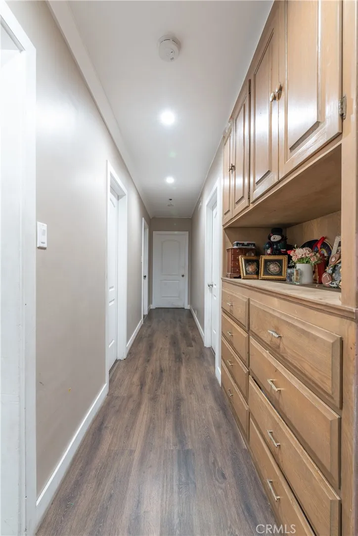 9205 Haddon Avenue, Sun Valley, California 91352 home-pic-24